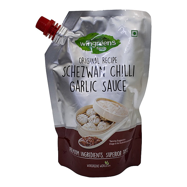 Wingreens Schezwan Chilli Garlic Sauce : 450 g