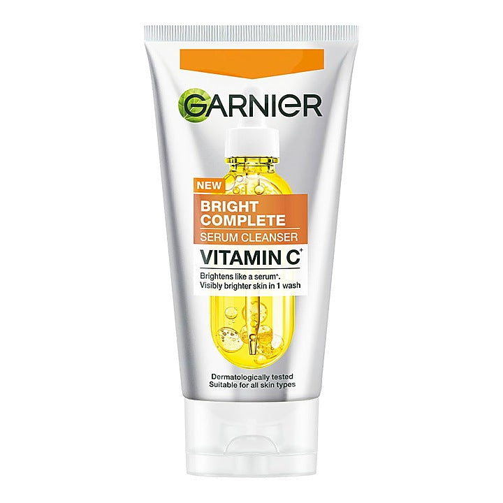 Garnier Bright Complete Vitamin C Face Wash : 150 g