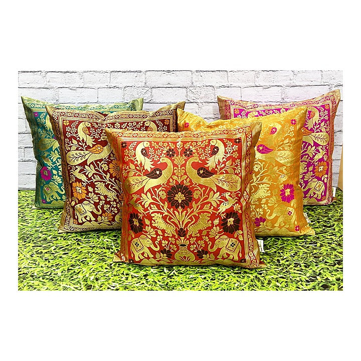 Pink Parrot Polyester Cushion Cover (D11) - 40X40cm - 5 Units : 1 Unit