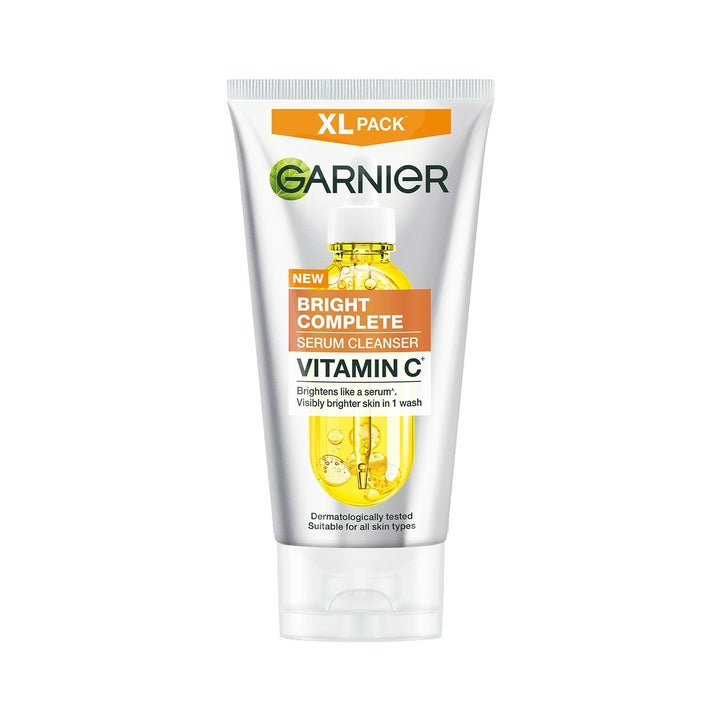 Garnier 2-in-1 Vitamin C Serum Facewash |Cleanse, Brighten & Hydrate, 150g