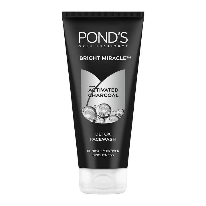 POND'S Pure Detox Face Wash 200 g|| Daily Exfoliating & Brightening Cleanser|| Deep Cleans Oily Skin - With Activated Charcoal for Fresh|| Glowing Skin
