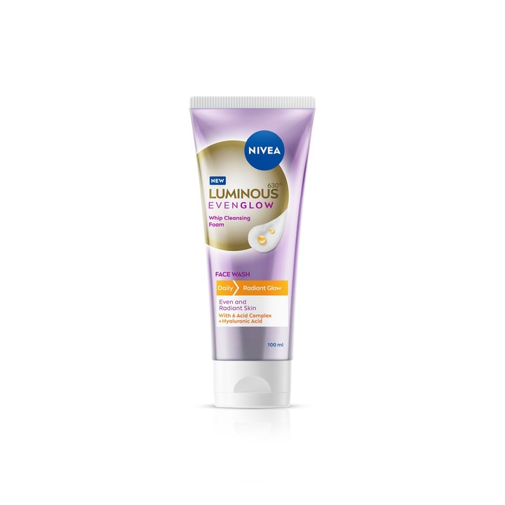 Nivea Luminous Even Glow Whip Cleansing Foam Face Wash with Hyaluronic Acid - 100 ml