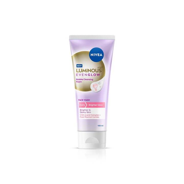 Nivea Luminous Even Glow Bubble Cleansing Foam Face Wash with Pearl Rucinol - 100 ml
